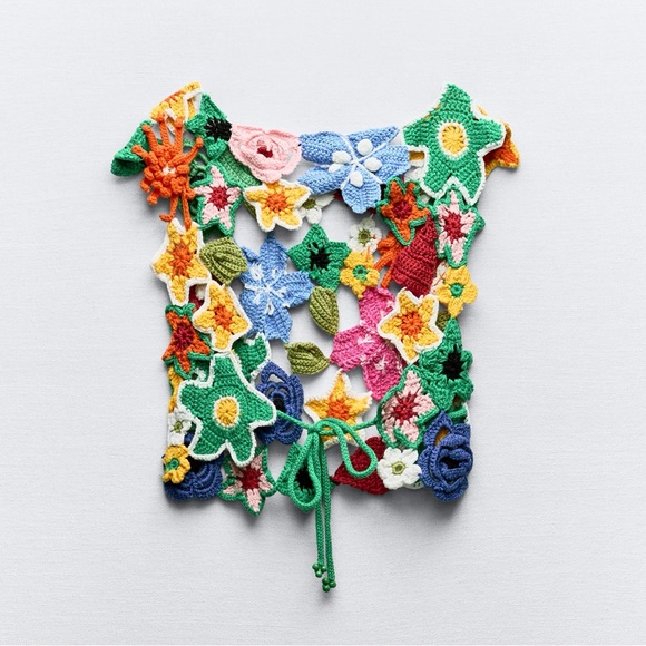 Zara FLORAL CROCHET CROP TOP - Picture 4 of 9